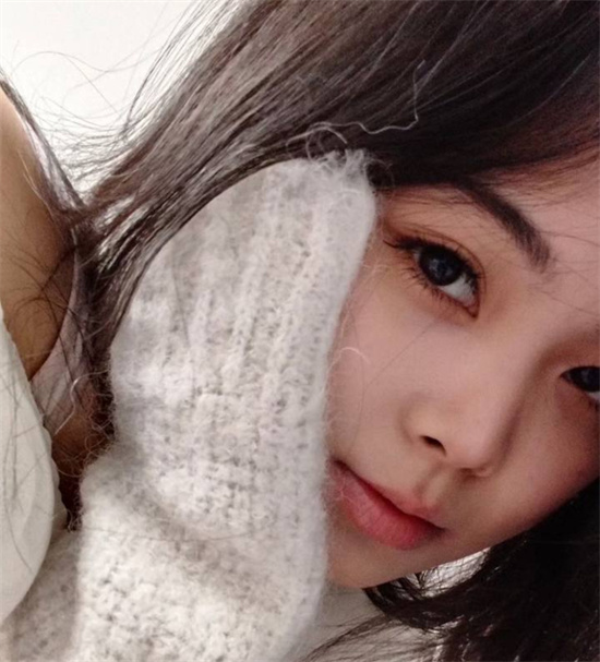 2025年奥运健儿公益服务大行动在新疆阿勒泰举行，周洋等获颁荣誉证书