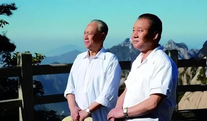 看完马少骅扮演的邓小平后，叶选廉打来电话：你是不是认识老爷子__看完马少骅扮演的邓小平后，叶选廉打来电话：你是不是认识老爷子